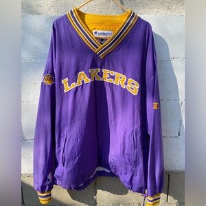 Champion vintage lakers pull over